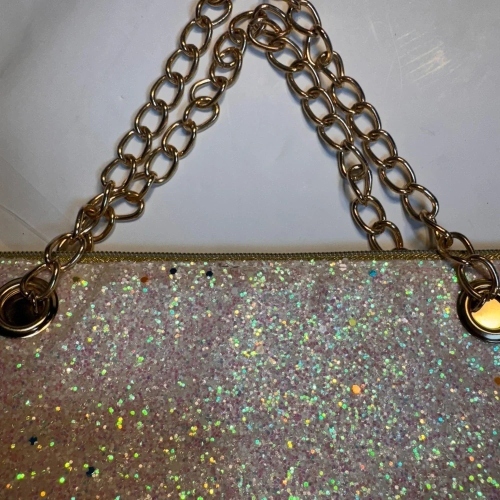 Elegant White Clutch with Gold Chain Ice Bags Womens
